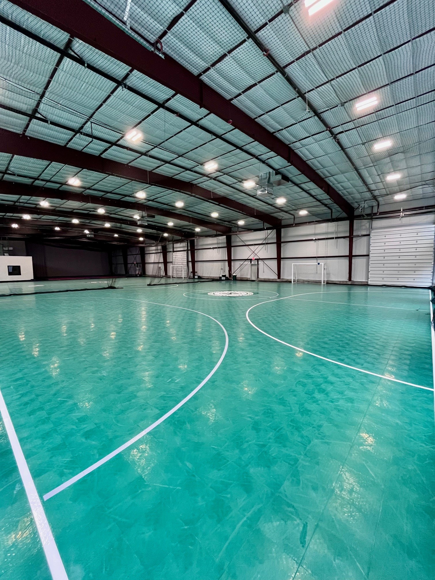 Indoor teal multi sport game court